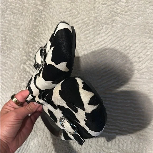 INC International Concepts Black and White Mules - Picture 3 of 6